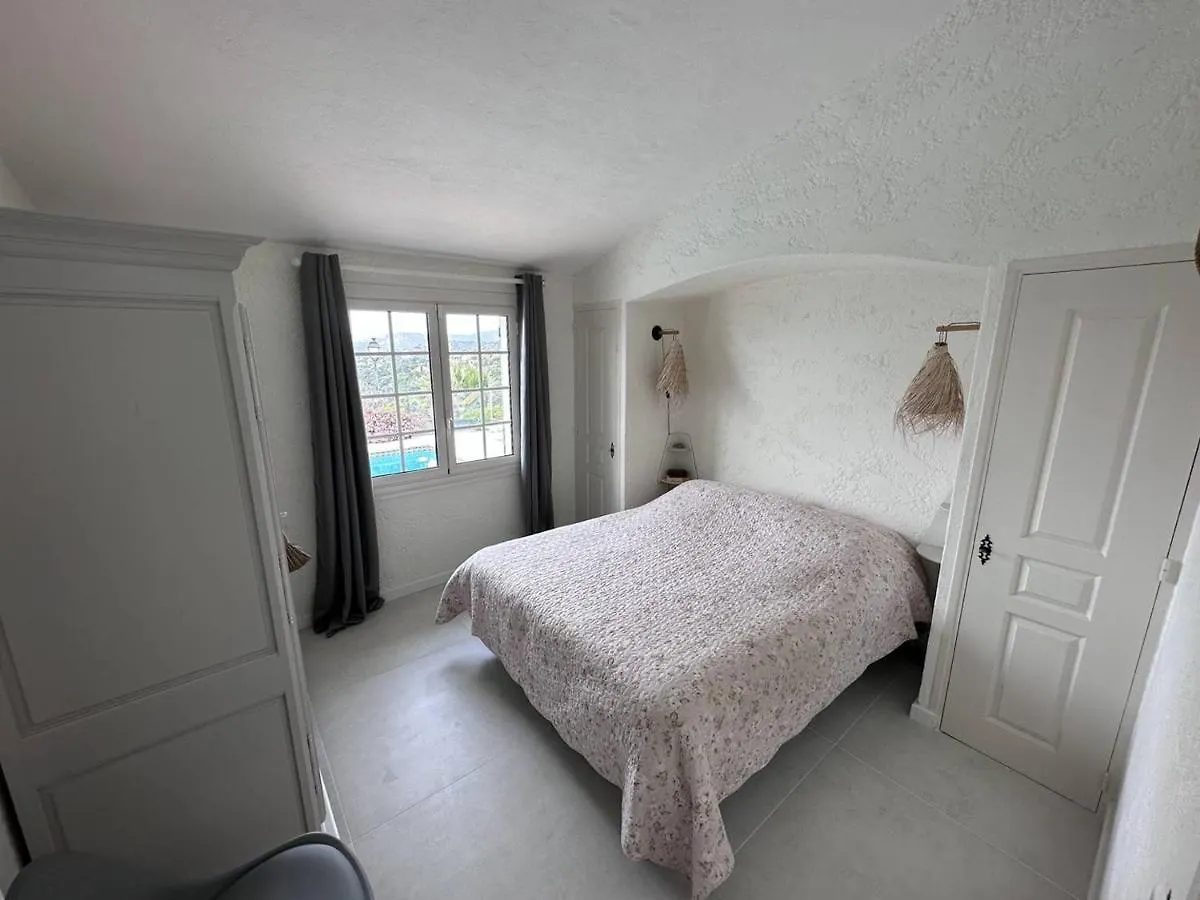 Villa 4 Etoiles Avec Piscine Privee, Climatisation Et Wi-Fi Aux Issambres - Fr-1-768-11