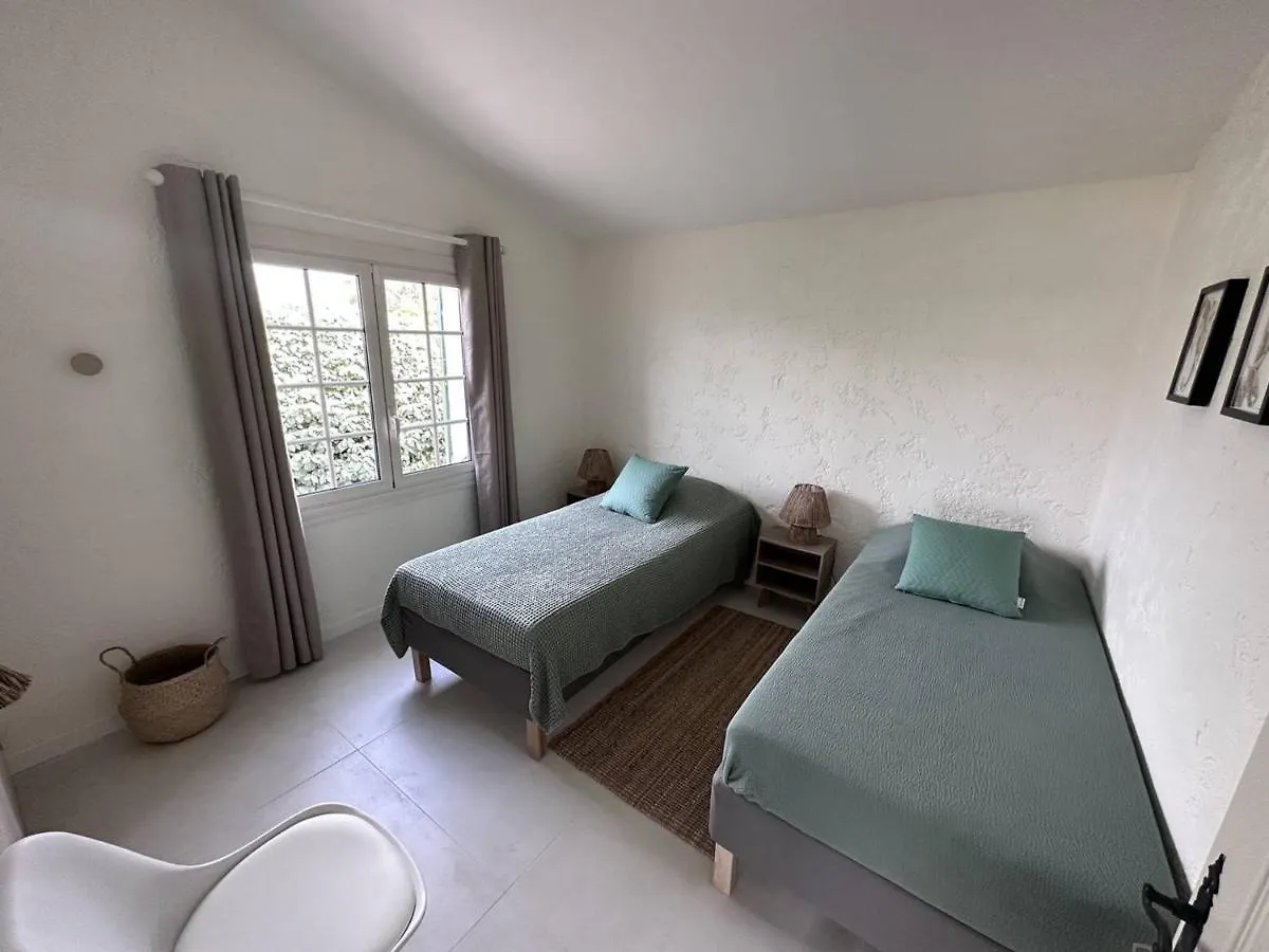 Villa 4 Etoiles Avec Piscine Privee, Climatisation Et Wi-Fi Aux Issambres - Fr-1-768-11