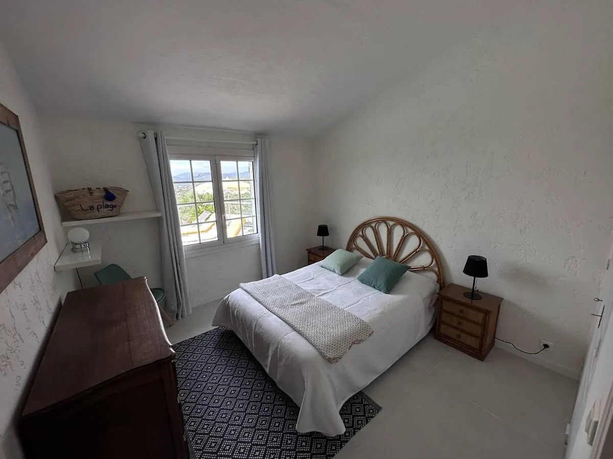 Villa 4 Etoiles Avec Piscine Privee, Climatisation Et Wi-Fi Aux Issambres - Fr-1-768-11 France